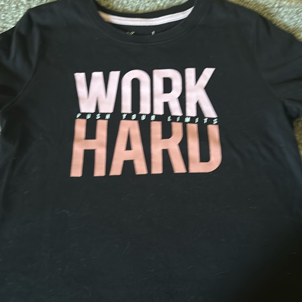 Short sleeve shirt